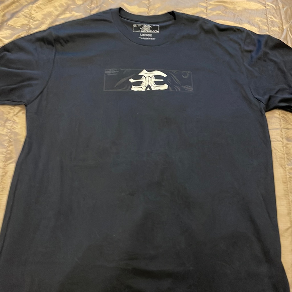 Wrmfzy Black L TShirt